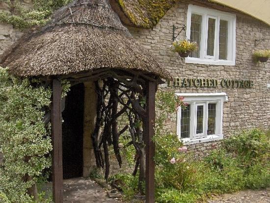 Thatched Cottage เชพตันมัลเล็ต ภายนอก รูปภาพ
