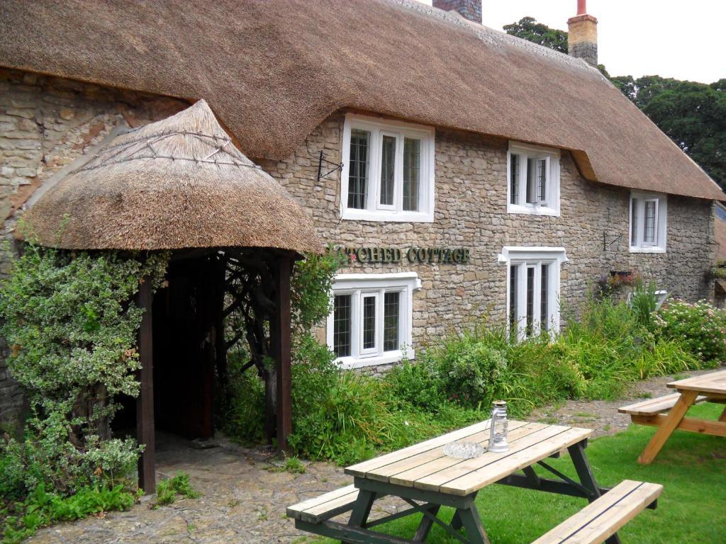 Thatched Cottage เชพตันมัลเล็ต ภายนอก รูปภาพ