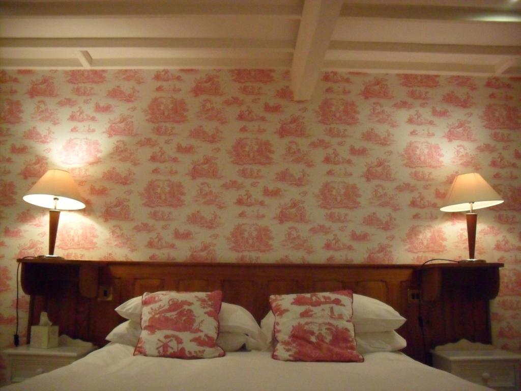 Thatched Cottage เชพตันมัลเล็ต ภายนอก รูปภาพ